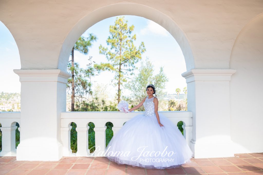 Quinceanera Photo Shoot in Presidio Park. San Diego Quinceanera Photography by Paloma Jacobo