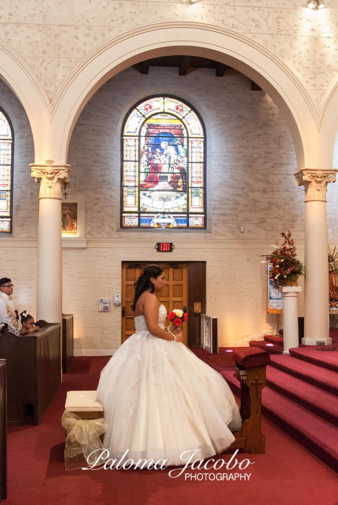 Tops 5 catholic churches for a Quinceanera mass in San Diego by Paloma Jacobo Photography