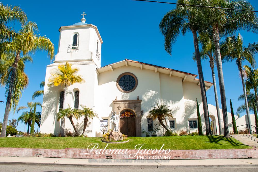 Quinceanera Mass at Saint Michael Catholic Church in San Diego by Paloma Jacobo Photography