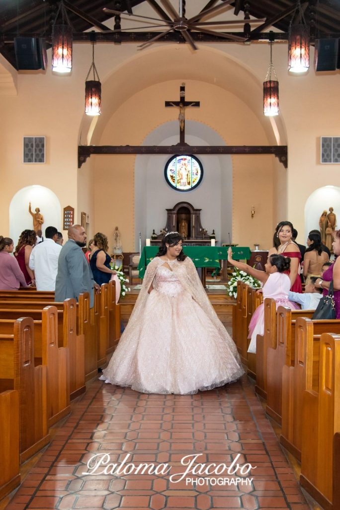 Tops 5 catholic churches for a Quinceanera mass in San Diego by Paloma Jacobo Photography