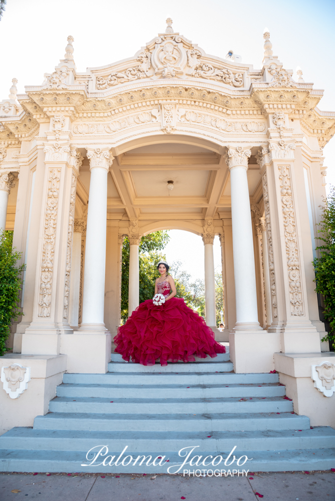 Balboa Park Quinceanera pictures in San Diego by Paloma Jacobo Photography