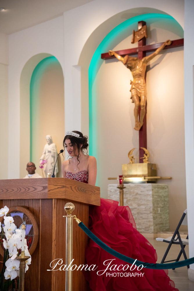 Quinceanera ceremony by Paloma Jacobo Photography