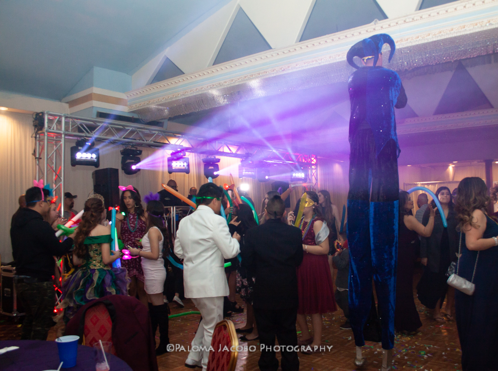 Royal Palace Banquet Hall in el Cajon Quinceanera Party by Paloma Jacobo Photography