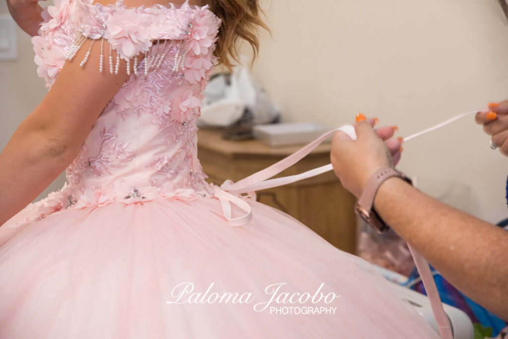Quinceanera getting ready at Royal Banquet Hall by Paloma Jacobo Photography