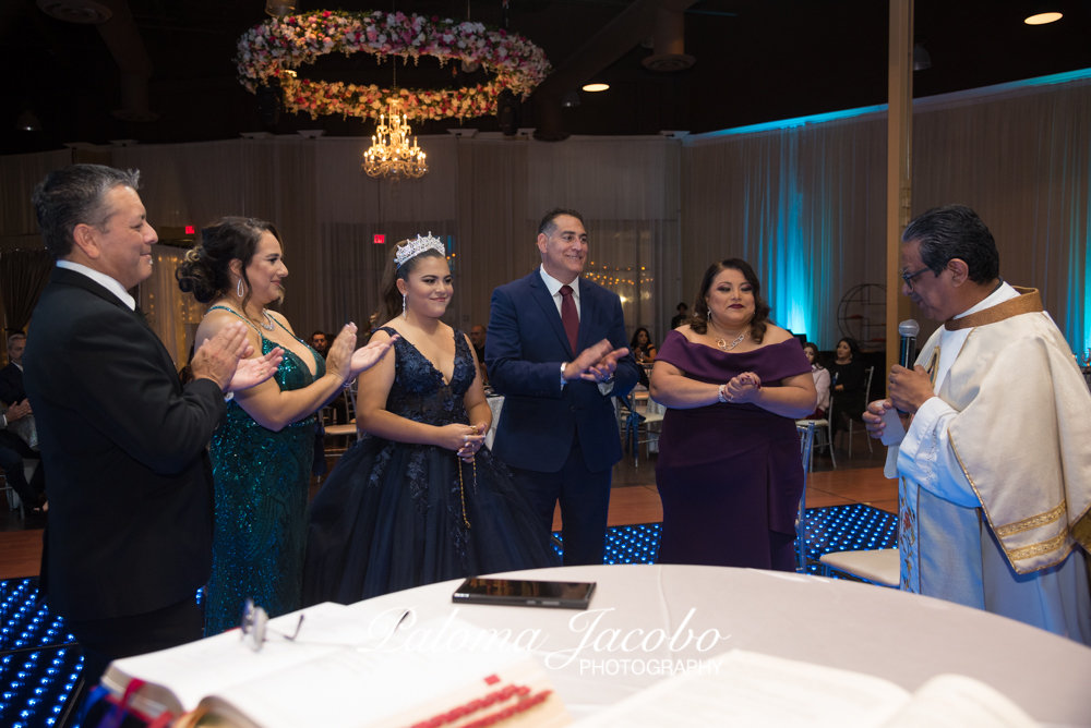 Sweet Sixteen Party with Quinceanera Ceremony by Paloma Jacobo Photography